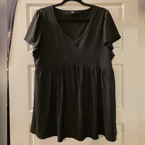 Short Sleeved Blouse With V Neck - Picture 1 of 6